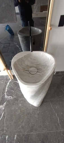 Lavabo Pedestal En Bloque De Mármol Blanco Vortice
