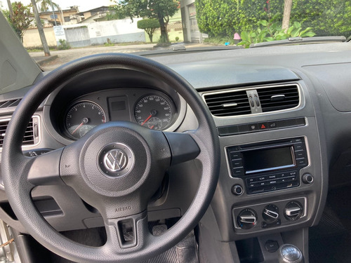Imagem 12 de 12 de Volkswagen Fox 1.0 Tec (flex) 2p