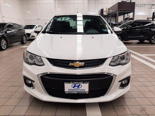 Imagen 2 de 15 de Chevrolet Sonic 2017 1.6 Premier At