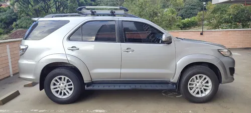 Toyota Fortuner 2.7l 4x2