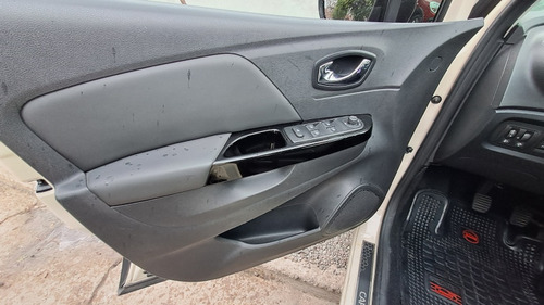 Renault Captur 2.0 Intens Manual