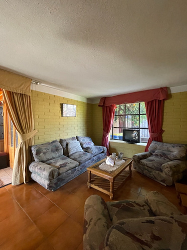 Casa Nipe - 3d + 4b - Arriendo C/ Compromiso De Compra