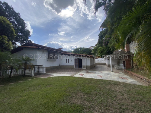 Casa En Venta En Prados Del Este Caracas Jardin Terraza Parrillera Pisos De Marmol  3 Niveles