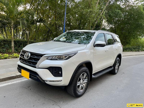 Toyota Fortuner, 2.4cc Diésel, At, Estrenar, Cero Kms