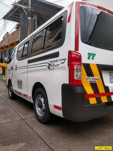 Nissan Urvan 2.5 Nv350 5 P