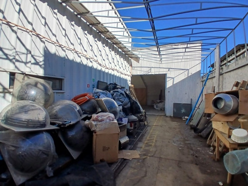 Excelente Local Comercial Para Automotriz En Arriendo