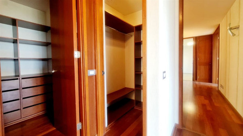 Departamento 4 Dormitorios En Arriendo En Vitacura