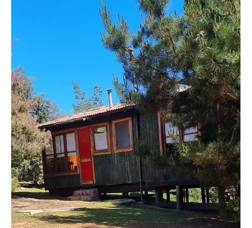 Rebajada Linda Parcela Con 2 Cabañas En Pinares De Algarrobo