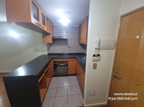 Dpto N° 1204, 1d+1b, Calle Portugal, Metro Irarrazabal