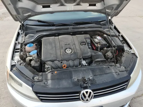 Volkswagen Jetta 2.5 Style Active At
