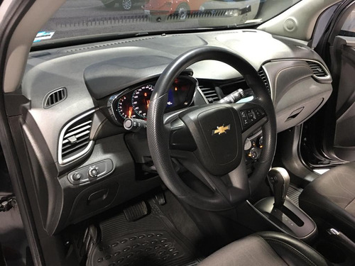 Imagen 9 de 14 de Chevrolet Trax 2017 1.8 Lt At