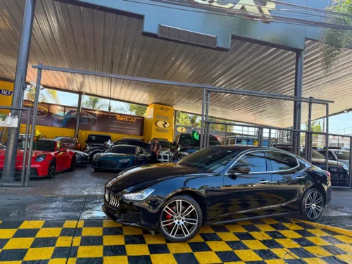 Maserati Ghibli 3.0 L At