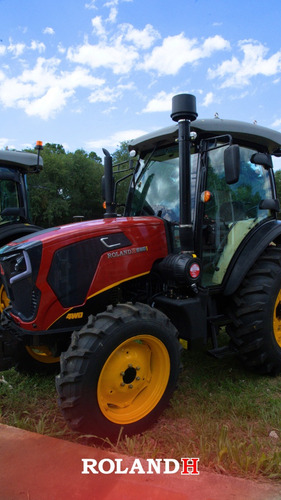 Tractor Roland H 80hp Doble Traccion Con Cabina Y Ruedas Agr