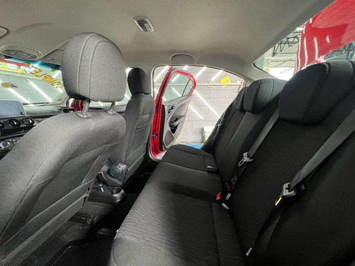 Fiat Cronos CRONOS DRIVE 1.3 8V Flex
