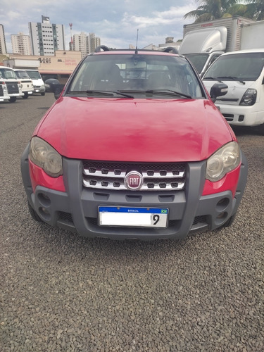Imagem 3 de 11 de Fiat Strada 2010