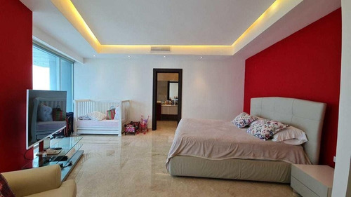 Imagen 11 de 14 de Venta De Pent-house Amoblado De 520 M2, Yacht Club 21-11192