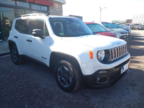 Imagen 2 de 15 de Jeep 2017 Renegade 1.8 4x2 Sport