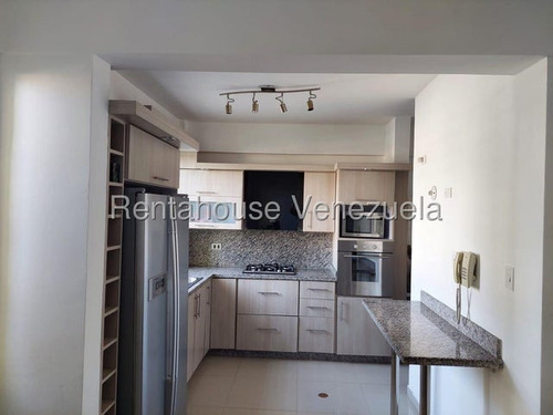 Maribel Morillo Asesor Inmobiliario De Rentahouse Vende; Lindo Apartamento; Situado En Planta Baja; Posee 2 Hab.2 Baños; Queda Amoblado; Conjunto Privado Ubicado Cerca Avda. La Ribereña; Cabudare Lara