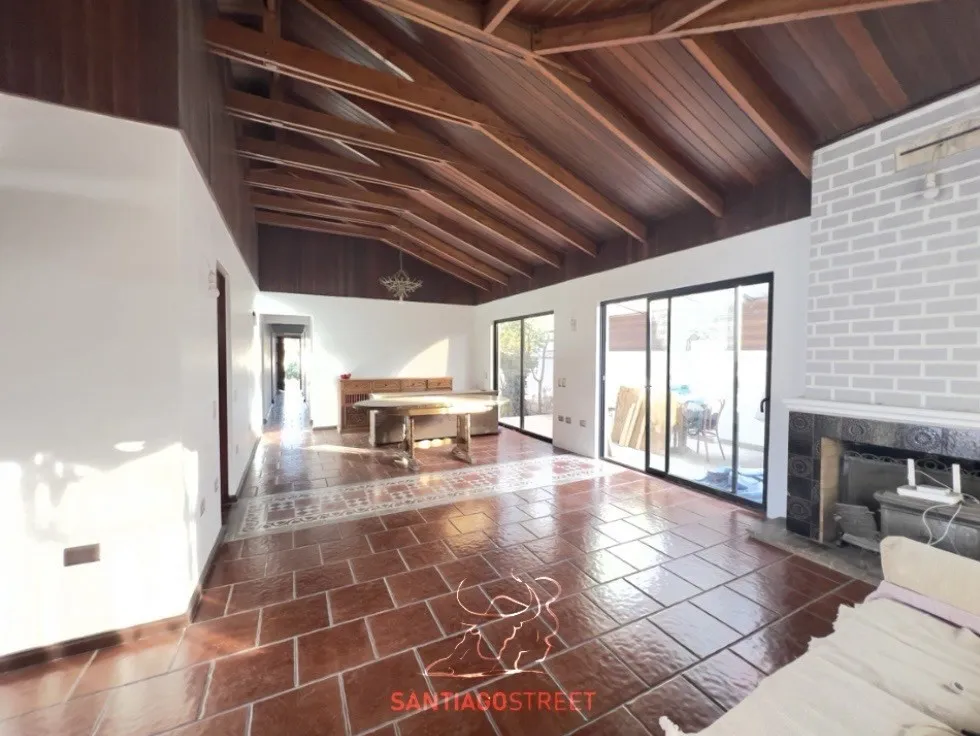 Imagen 5 de 25 de Casa En Arriendo De 5d-3b-2est-1bod 538m2.