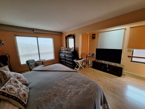 Excelente Casa De 4 Dormitorios En Los Almendros Reñaca