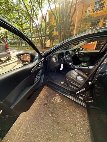 Mazda 3 2.0 Touring At
