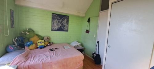Se Vende Casa Con Amplio Patio En Huechuraba