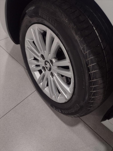 Peugeot 208 1.6 Allure 16v Flex 4p Automatico
