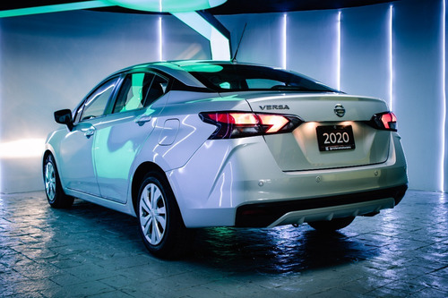Imagen 9 de 10 de Nissan Versa Sense 2020
