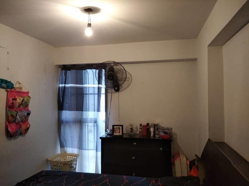 Imagen 10 de 12 de Apartamento Venta Santa Rosalía Mls #23-556 Excelente Ubicación En El Centro De La Ciudad De Caracas, Edificio Bien Mantenido, Servicio De Agua Constante