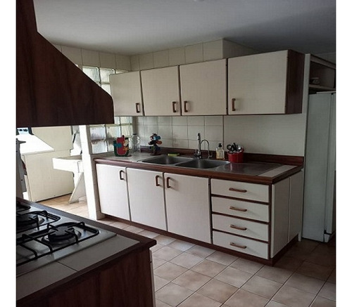 Vendo Apartamento 165m2 Los Palos Grandes 6704