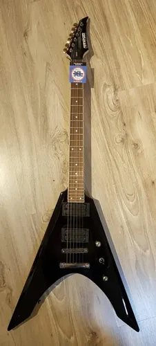 ギター Fernandes Flying V Guitarra Fernandes Vortex Flying V - Nova Bk Top. | MercadoLivre