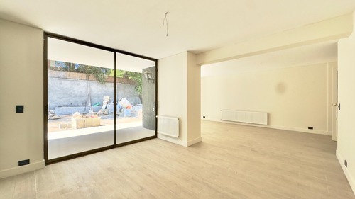 Excelente Casa Remodelada Club De Polo, Jardín Del Este