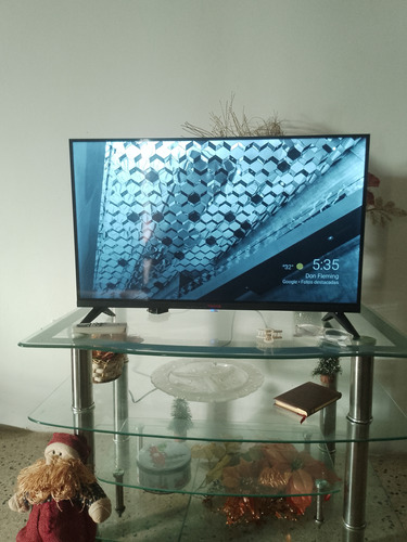 Televisor 32 Smartv Damasco 19 Días De Comprado 