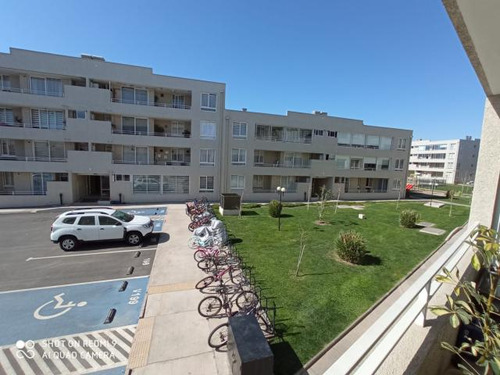 Departamento Av. Cuatro Poniete/glorias Navales