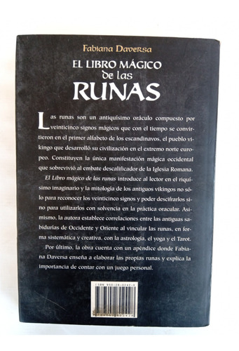 Imagen 2 de 6 de Libro Mágico De Las Runas Oráculo Vikingo - Fabiana Daversa