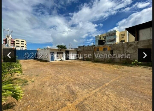 En Venta Local Comercial  En Coro