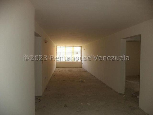Mls #24-7460 Apartamento En Venta En Colinas De La Tahona