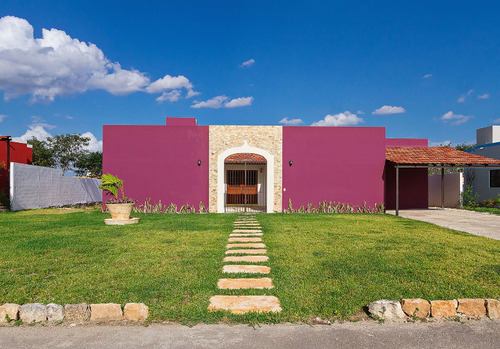 Casa Tipo Quinta En Baspul, A 20min De Mérida Y 15min De La Playa. Mod N