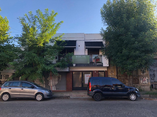 Casa En Venta En La Plata  - Dacal Bienes Raíces