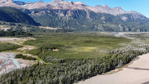 A 20 Km. De Cerro Castillo (76133)