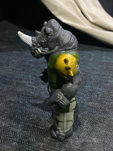 Figura Rocksteady Tmnt Tortugas Ninja 2014 Viacom (Usado)