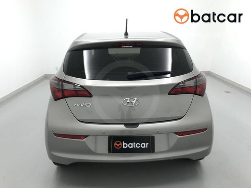 Imagem 5 de 15 de Hyundai Hb20 1.0 Comfort Plus 12v Flex 4p Manual
