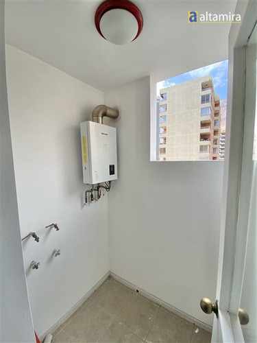 Imagen 26 de 30 de Departamento En Venta De 3 Dorm. En Iquique