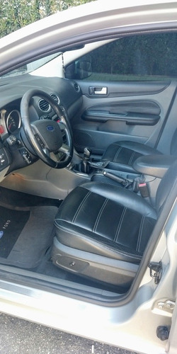 Ford Focus Sedan 2009 2.0 Ghia 4p