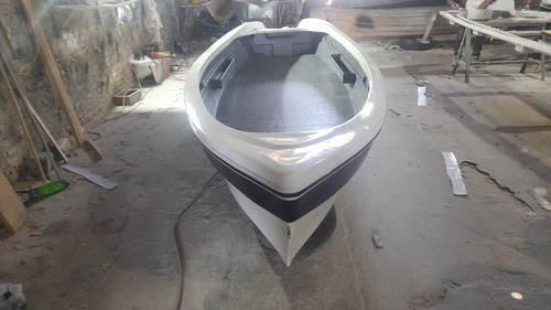Lancha Pescadora Isleña 470 $ 2.000.000