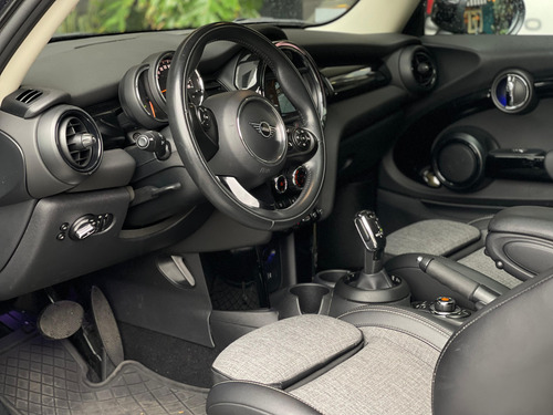 Mini Cooper 1.5 Chili At