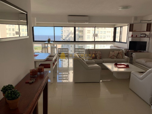 Apto En Muy Buena Ubicacion En Parada 1 Brava, De 3 Dor, 2 Baños Linda Vista. Consulte!!!!!!!-ref:2070