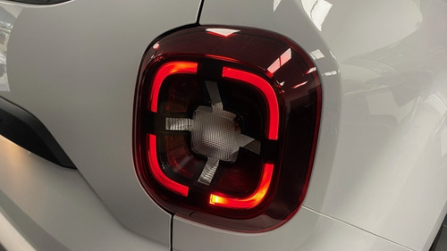 Imagen 6 de 23 de Renault Duster Intense Vision Cvt (precio Especial + Regalo)
