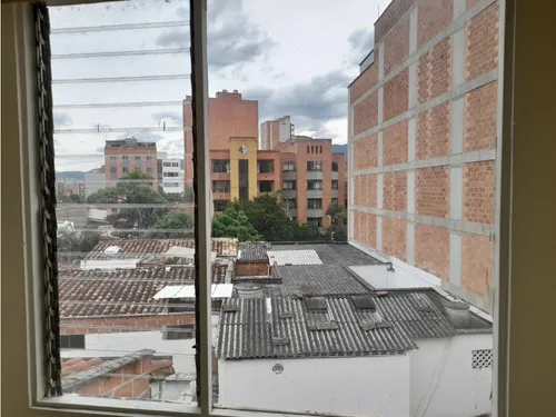 Excelente Apartamento,ubicado En El Sector Calasanz.