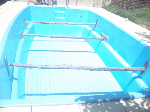 Reparacion Y Pintura Piscinas Fibra De Vidrio Y Hormigon